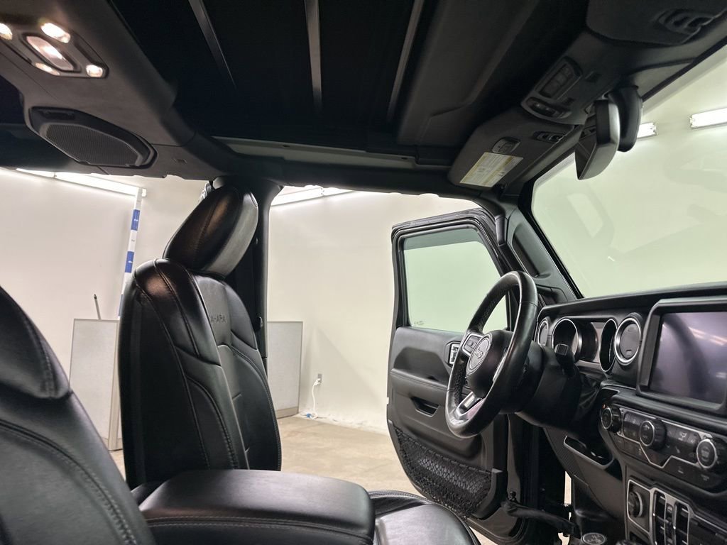Used 2023 Jeep Wrangler Unlimited Sahara w/ Cold Weather Group image 21