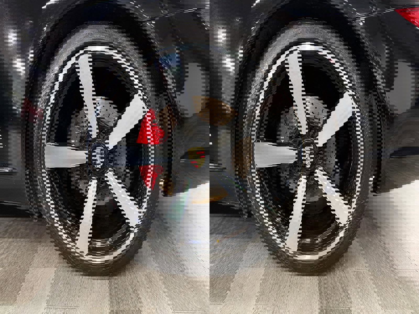 Used 2010 Porsche 911 Carrera image 21