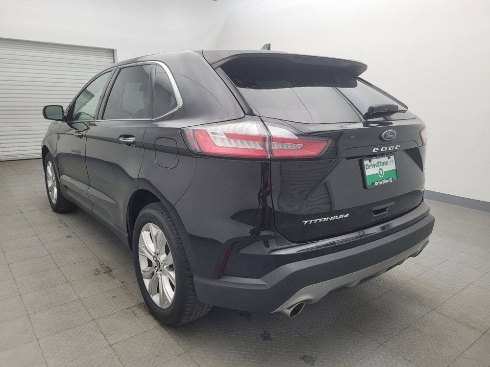 Used 2023 Ford Edge Titanium image 5