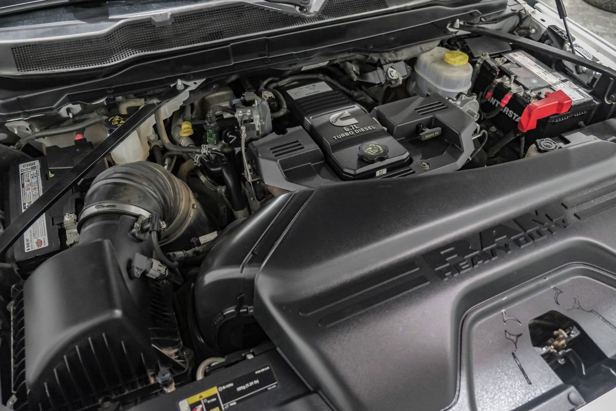 Used 2022 RAM 2500 Limited image 61