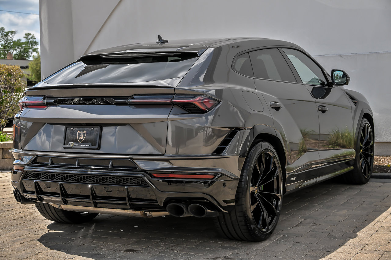 Used 2024 Lamborghini Urus S AWD/4WD image 7