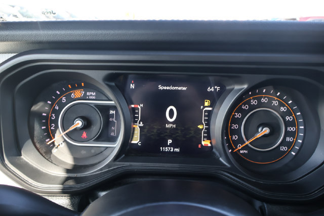 Used 2024 Jeep Wrangler Unlimited Sahara AWD/4WD image 15