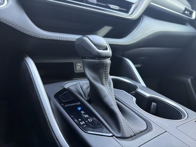 Used 2023 Toyota Highlander XLE image 20