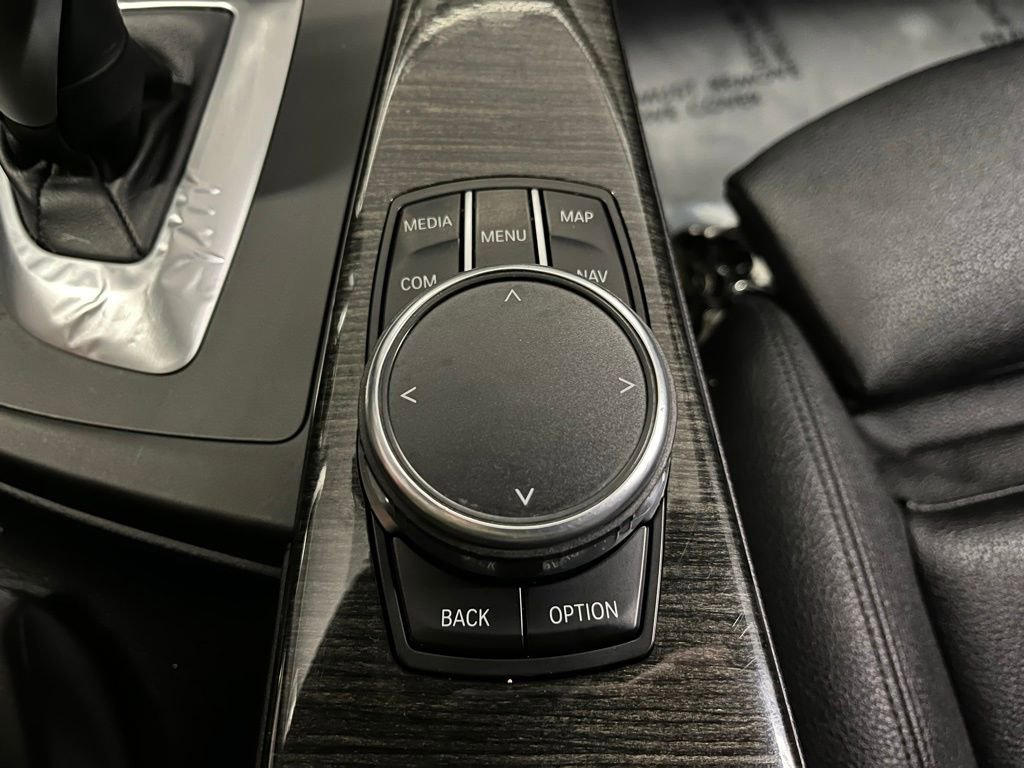 Used 2018 BMW 330i Sedan image 13