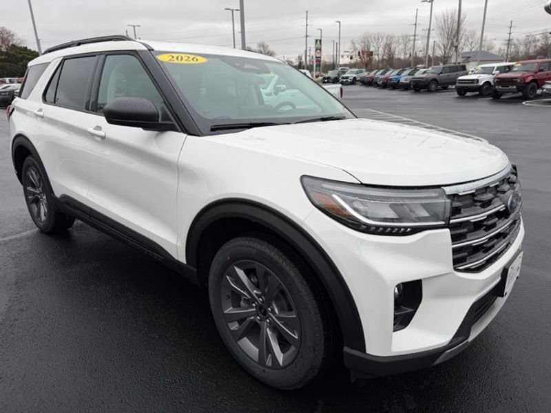 New 2026 Ford Explorer Active image 4