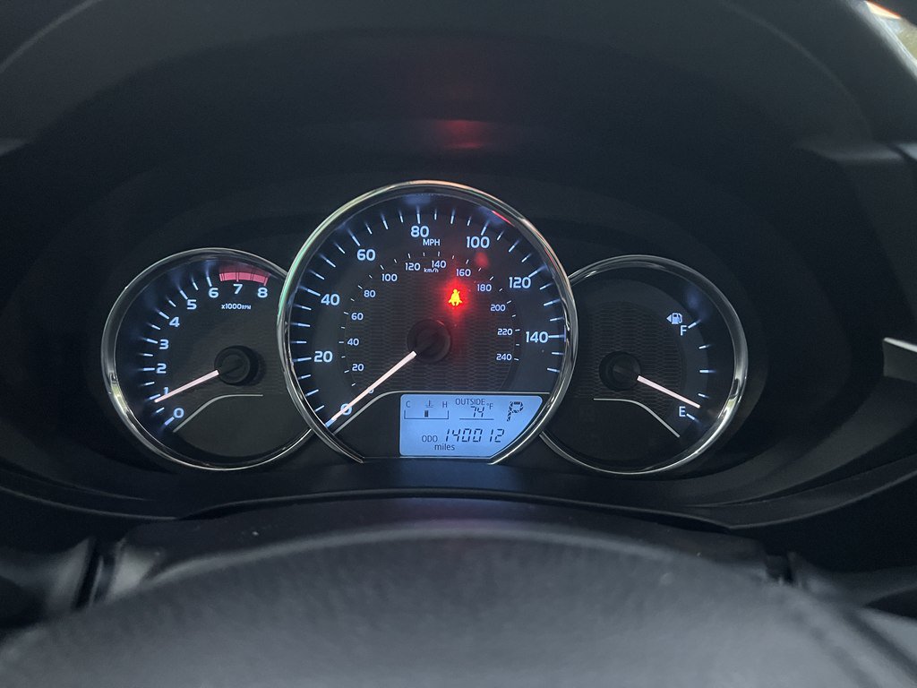 Used 2014 Toyota Corolla L FWD image 18