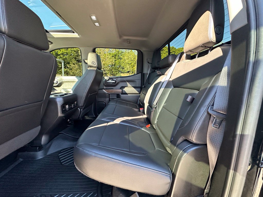 Used 2020 Chevrolet Silverado 1500 LT Trail Boss w/ Midnight Edition AWD/4WD image 22