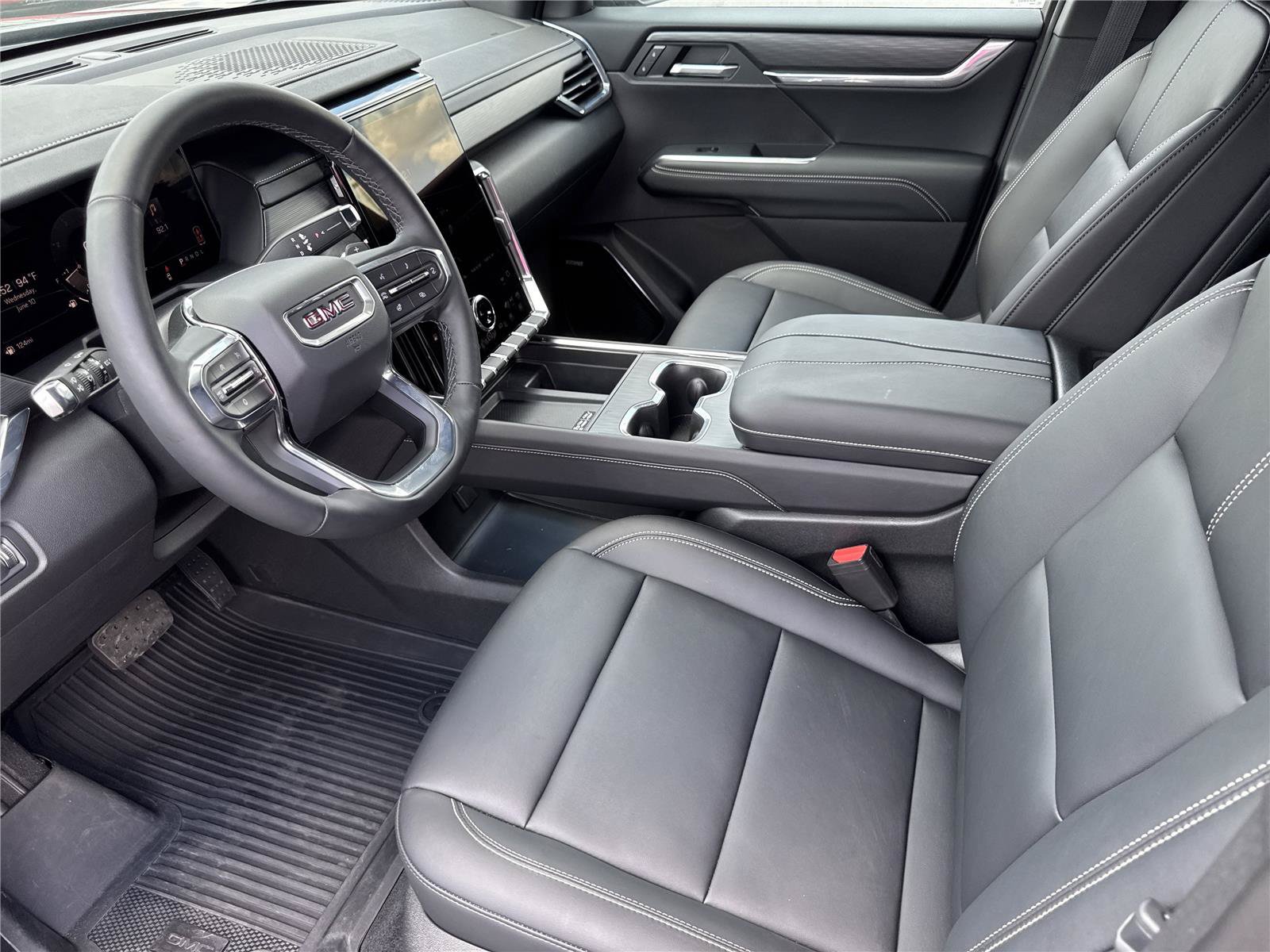Certified 2026 GMC Acadia Elevation w/ Black Edition FWD image 10