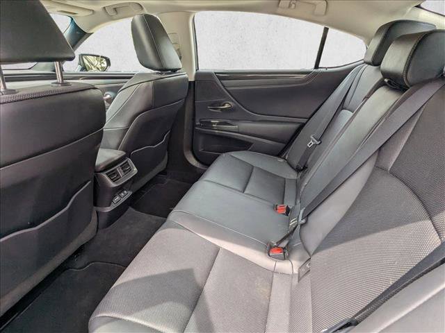 Used 2021 Lexus ES 350 w/ Accessory Package image 18