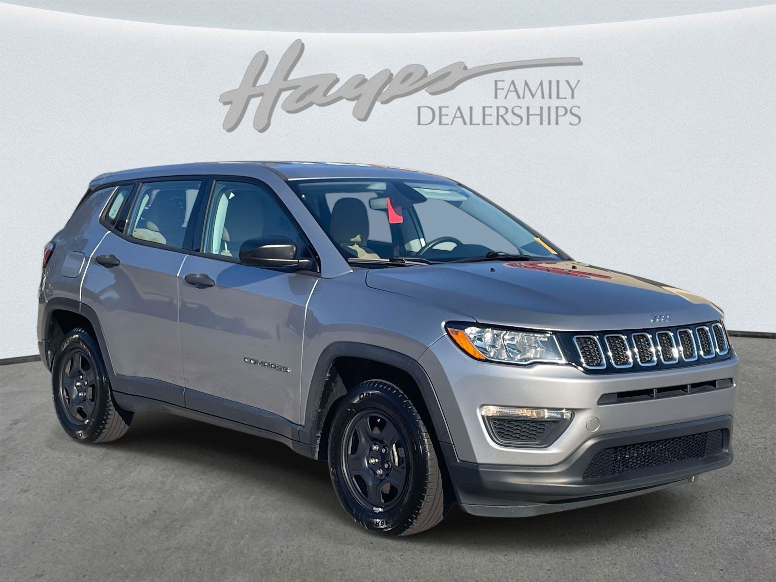 Used 2019 Jeep Compass Sport image 1