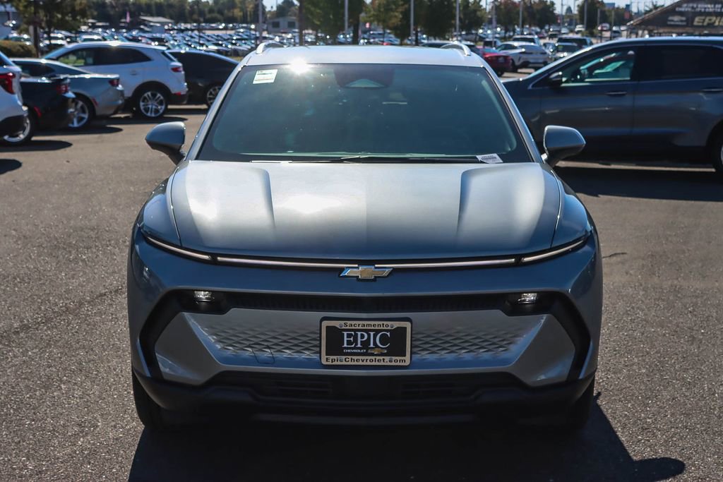 Used 2026 Chevrolet Equinox EV LT AWD/4WD image 6