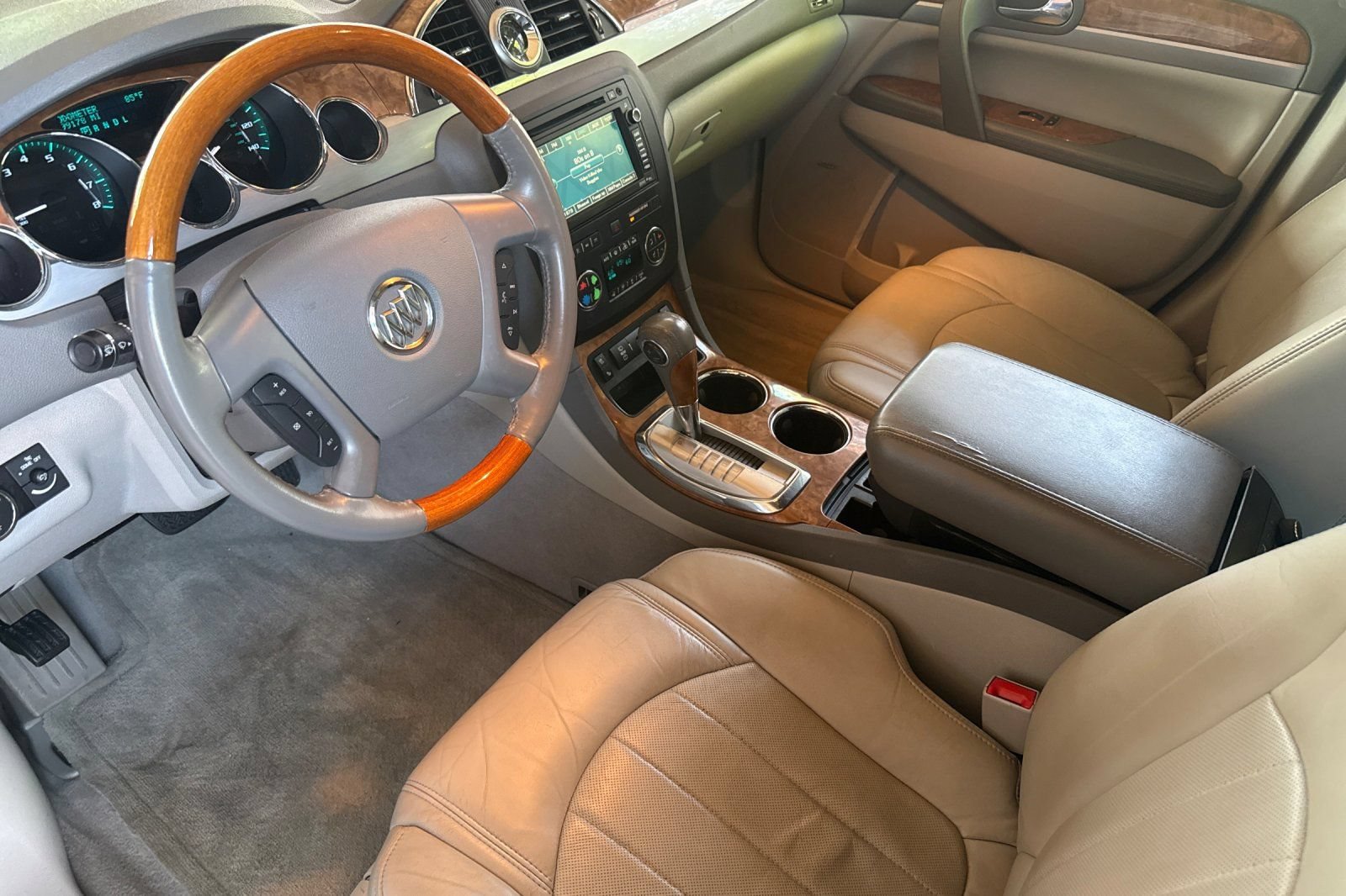 Used 2012 Buick Enclave Premium AWD/4WD image 10