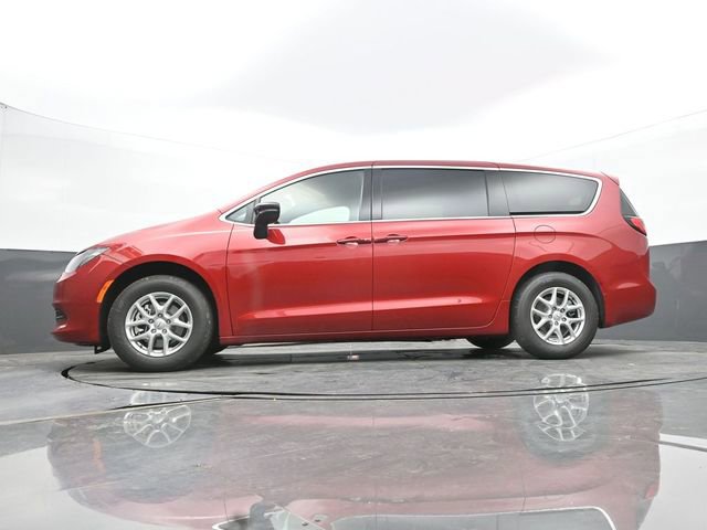 New 2026 Chrysler Voyager LX image 55