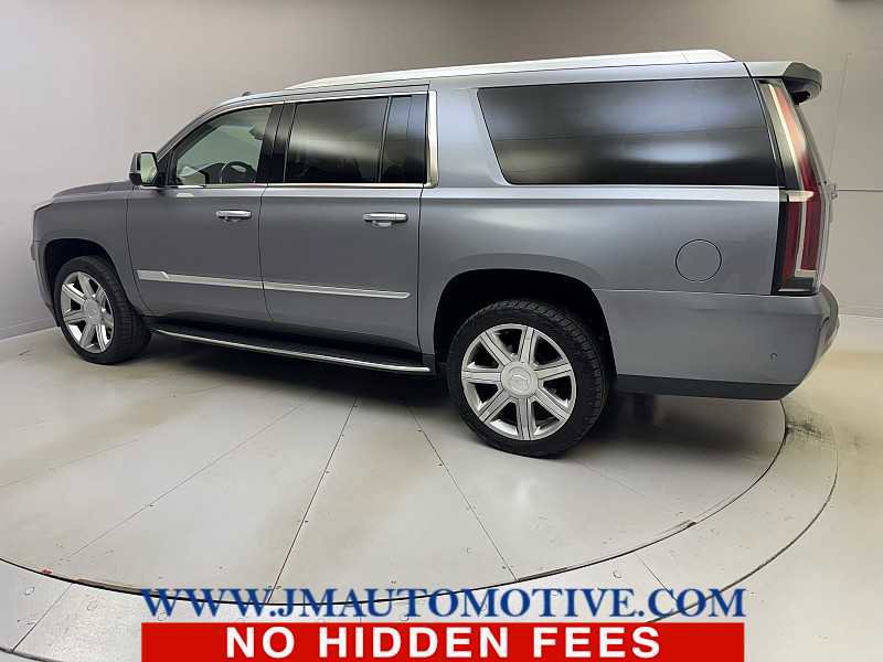 Used 2019 Cadillac Escalade ESV Luxury AWD/4WD image 3