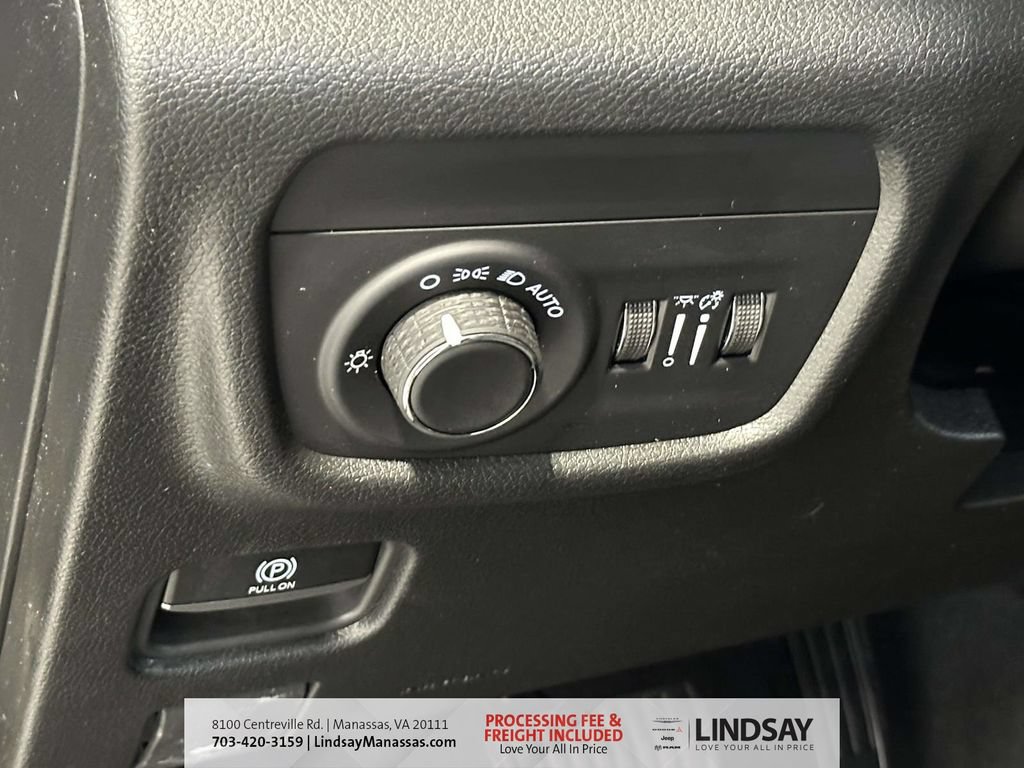 New 2026 Jeep Grand Cherokee Altitude AWD/4WD image 27