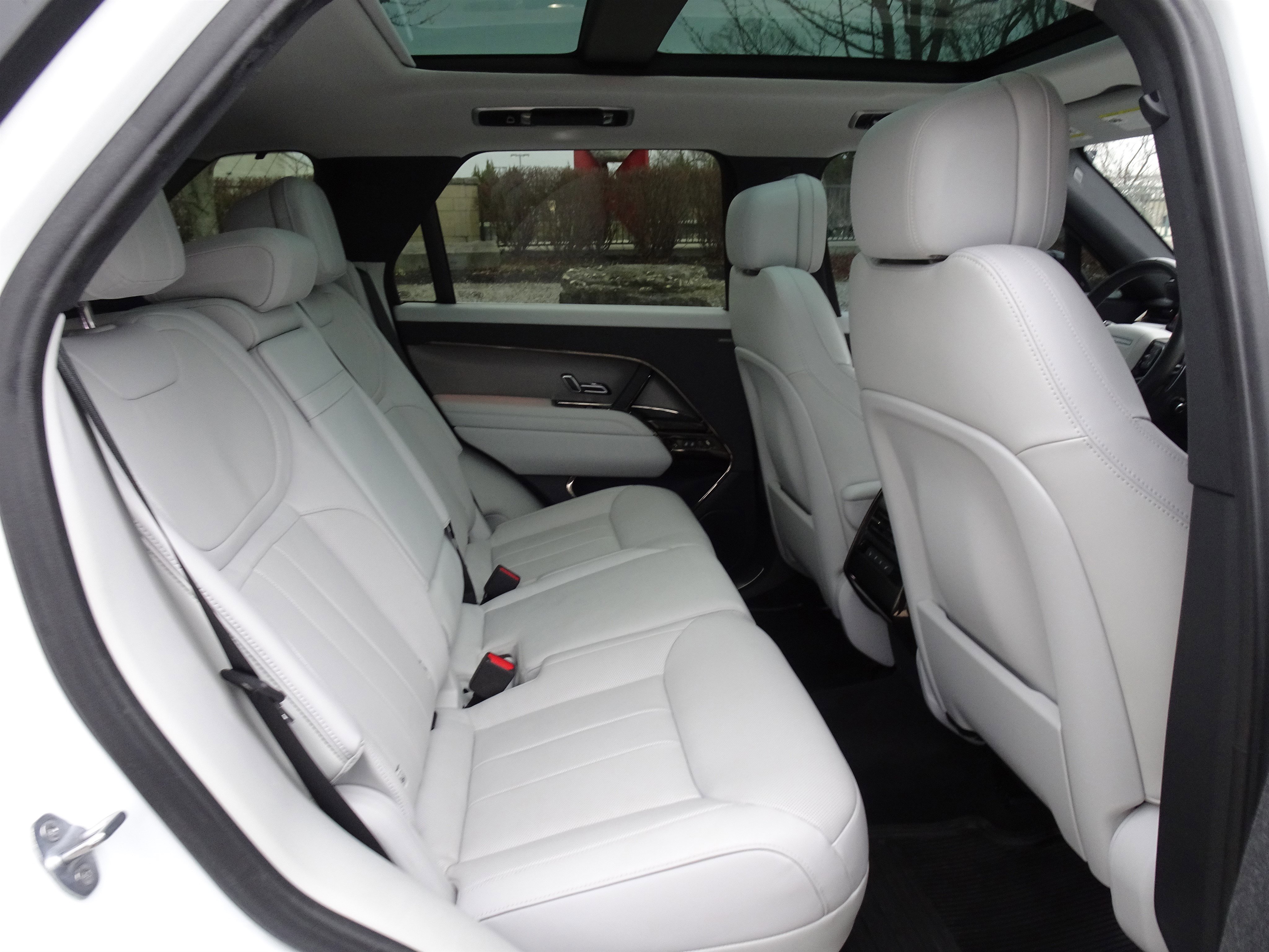 Certified 2023 Land Rover Range Rover Sport SE image 22