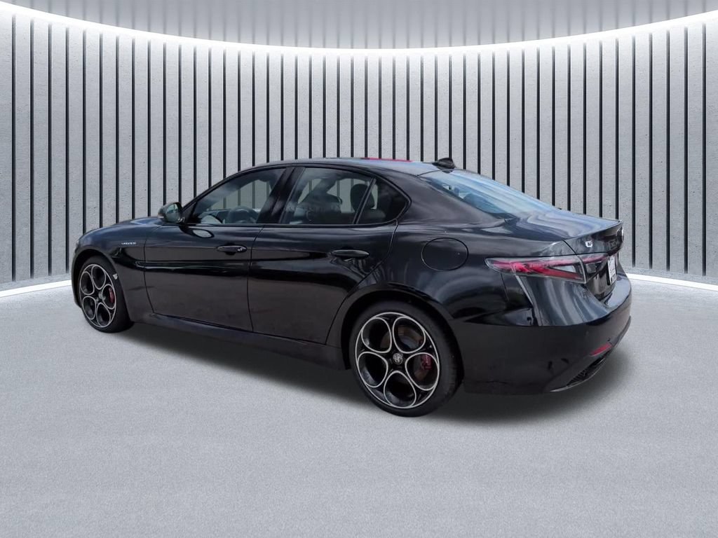 New 2026 Alfa Romeo Giulia AWD image 14