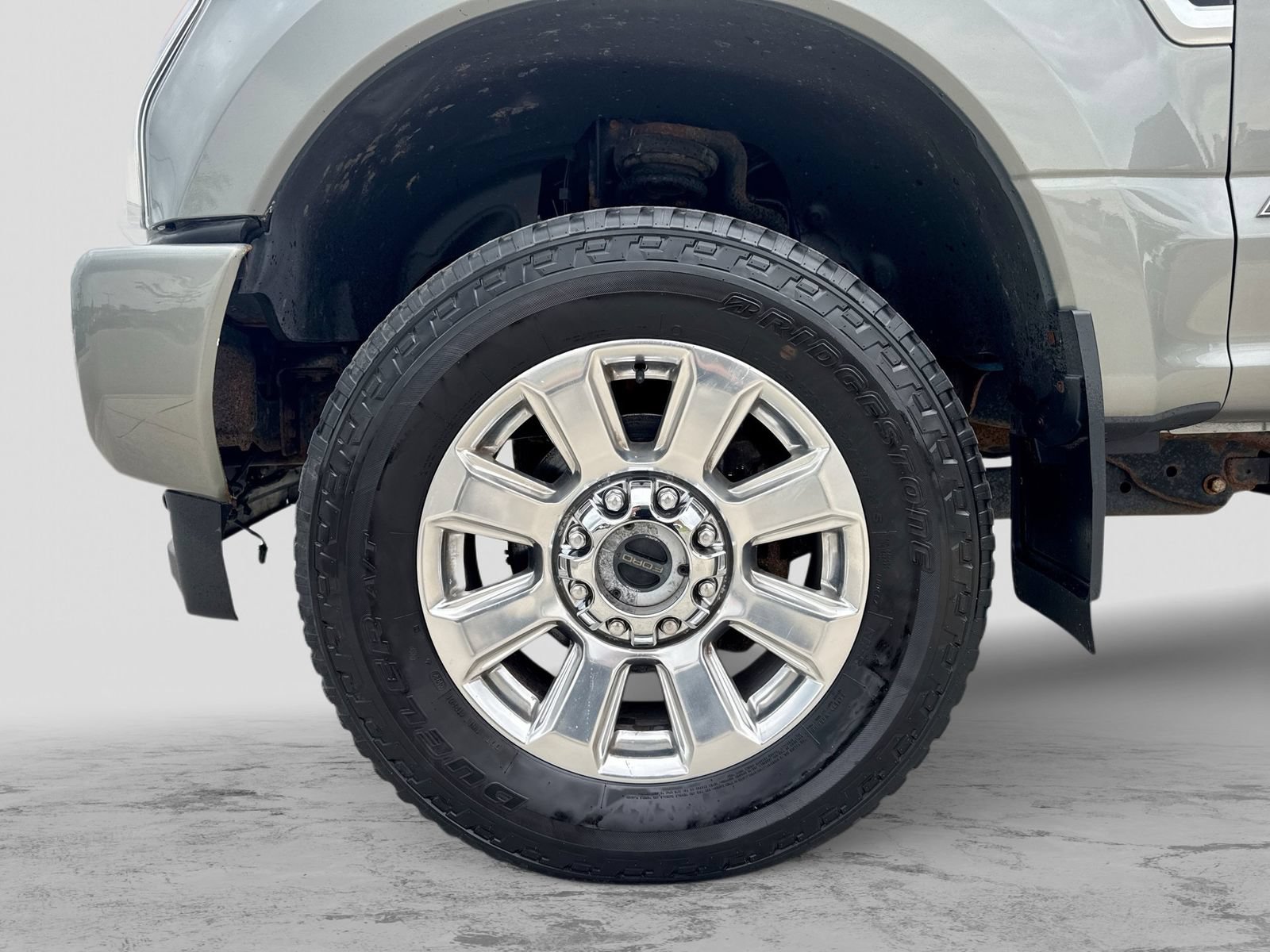 Used 2019 Ford F350 Limited AWD/4WD image 17
