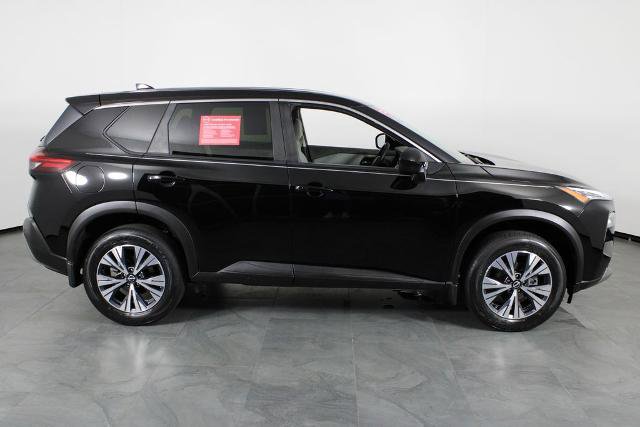 Certified 2023 Nissan Rogue SV image 15