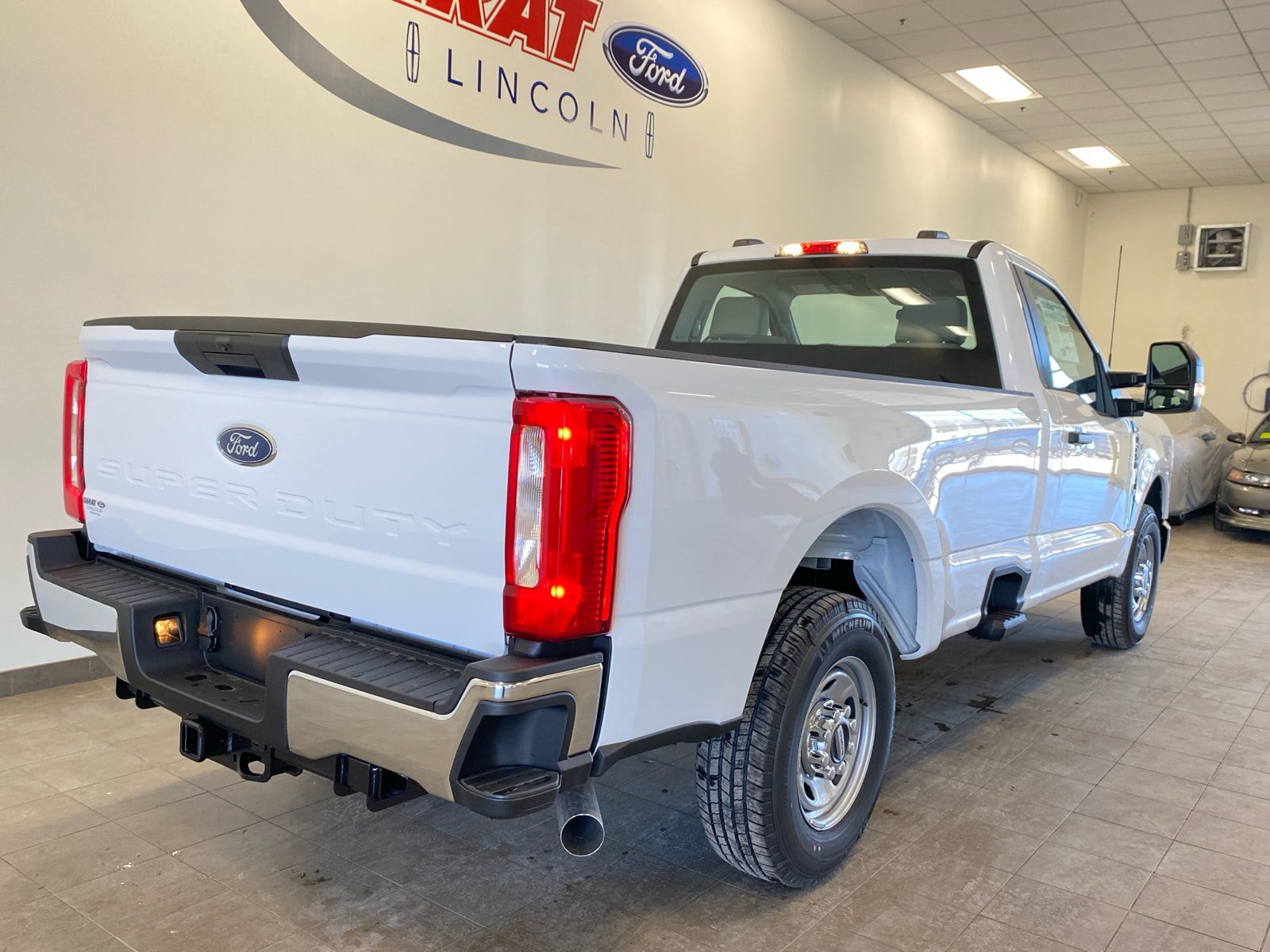 New 2026 Ford F250 XL w/ XL Chrome Package RWD image 7