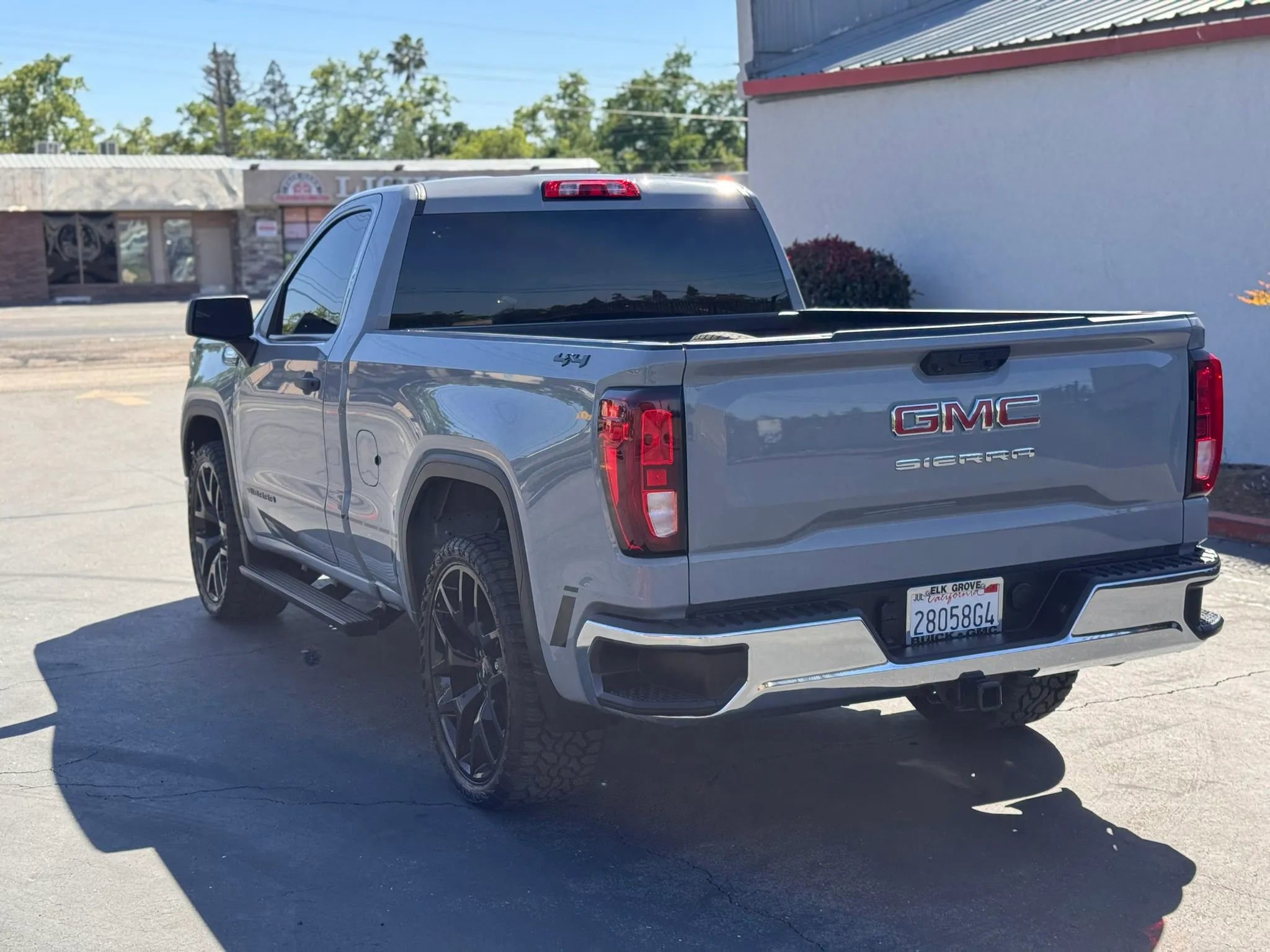 Used 2025 GMC Sierra 1500 Pro w/ Pro Value Package AWD/4WD image 4