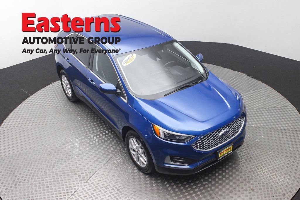 Used 2023 Ford Edge SEL AWD/4WD image 3
