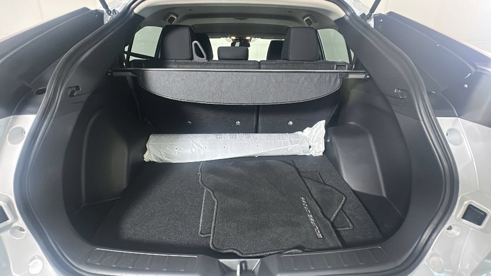 Used 2025 Mitsubishi Eclipse Cross ES AWD/4WD image 28