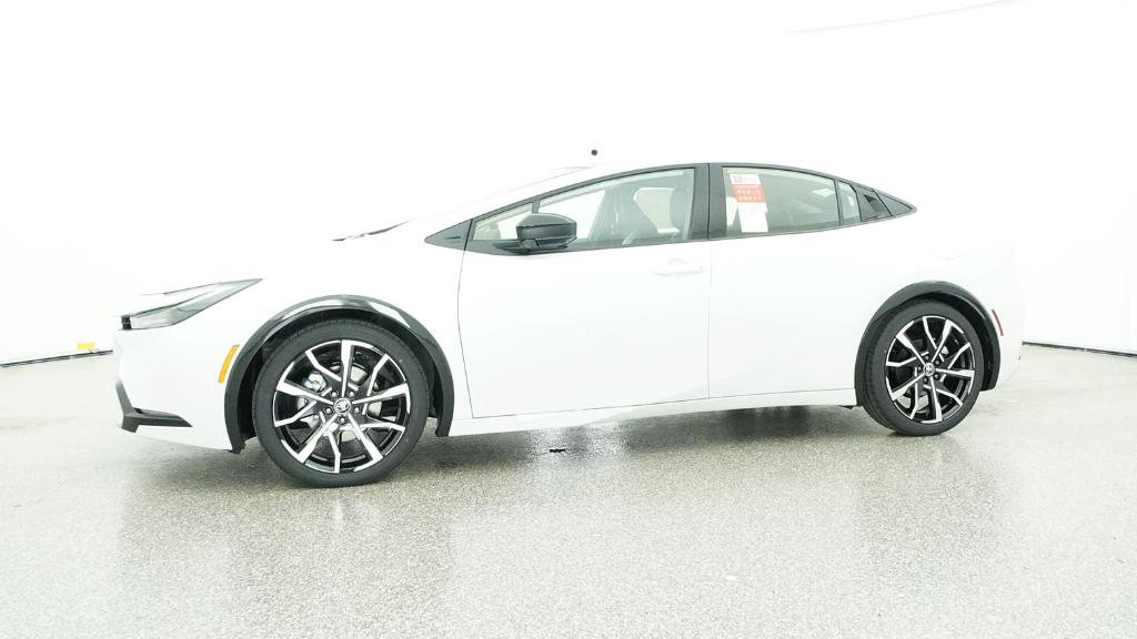 New 2026 Toyota Prius Plug-In Hybrid FWD image 8