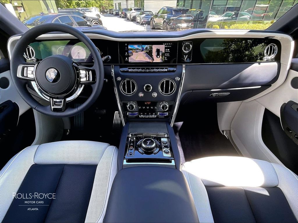 New 2026 Rolls-Royce Cullinan AWD/4WD image 5