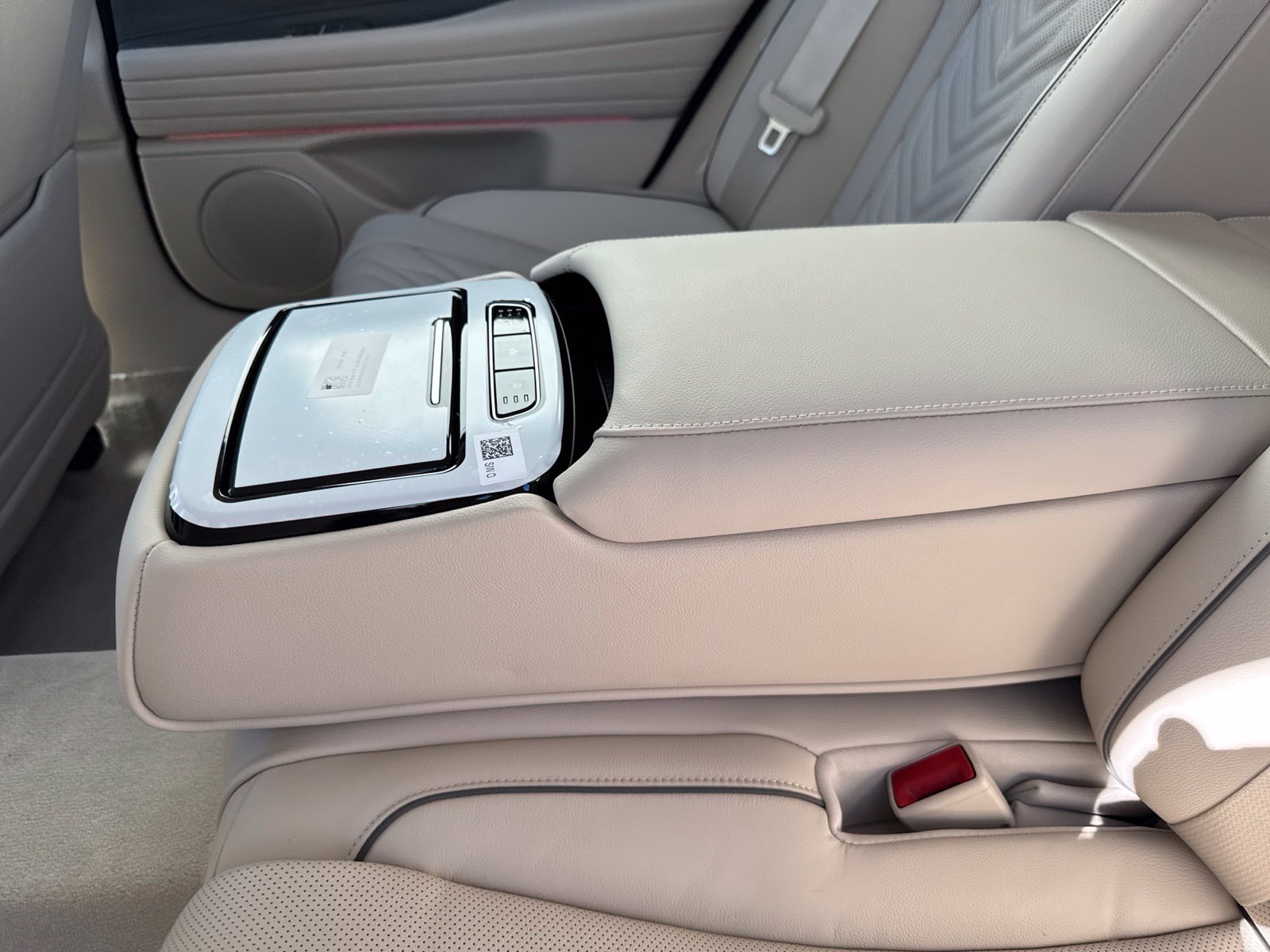 New 2027 Genesis G80 2.5T Sport Prestige AWD/4WD image 15