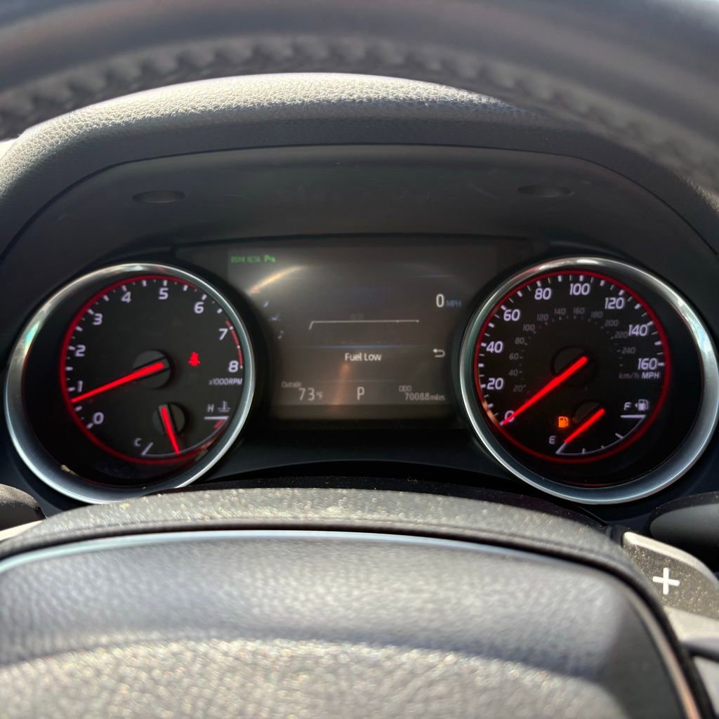 Used 2018 Toyota Camry XSE w/ Driver Assist Package image 19