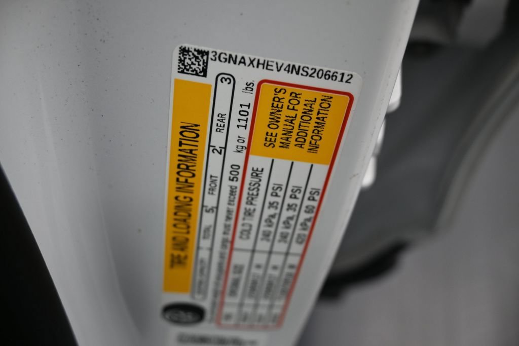 Used 2022 Chevrolet Equinox LS FWD image 9