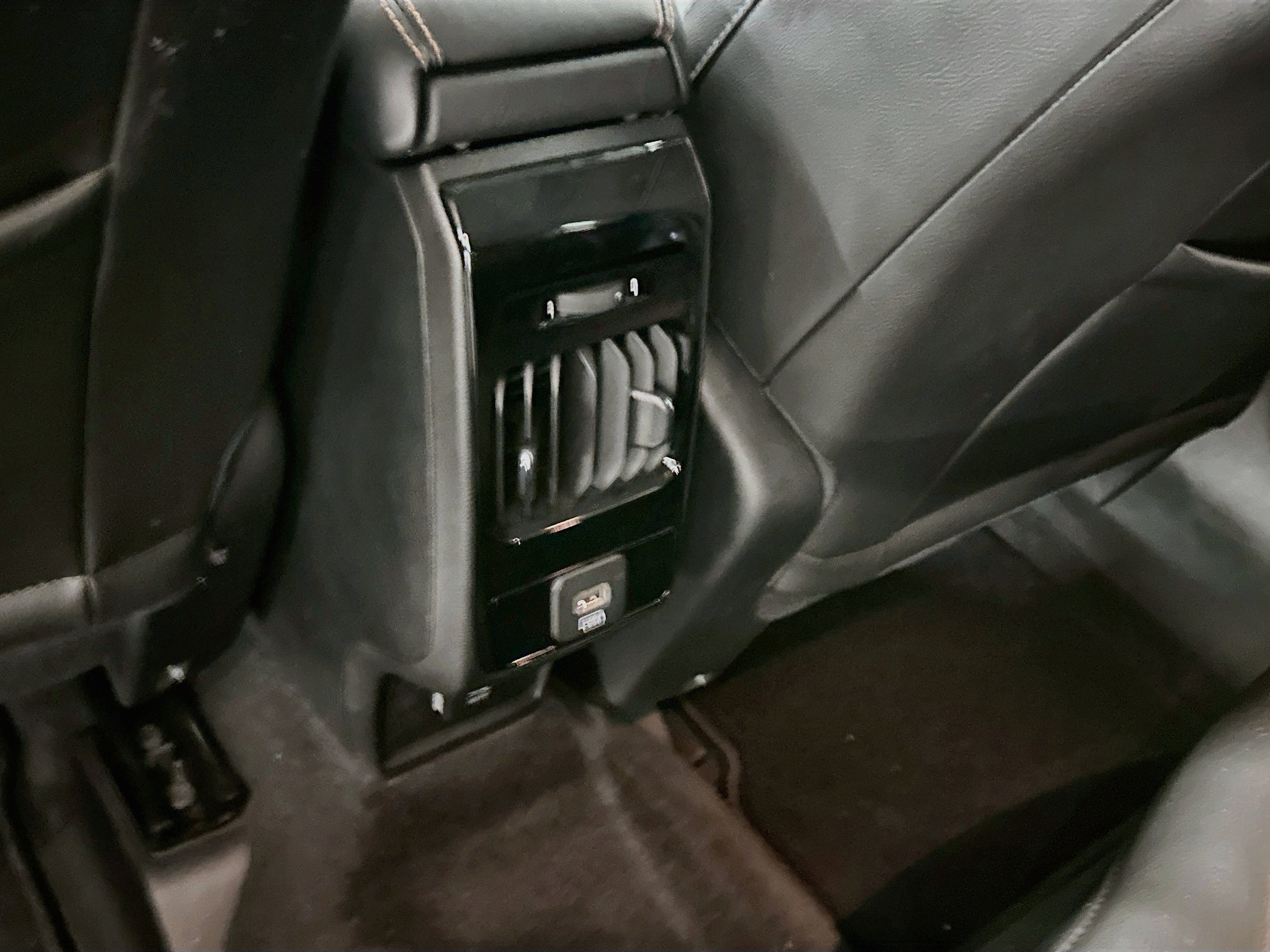 Used 2022 Jeep Compass Limited AWD/4WD image 27