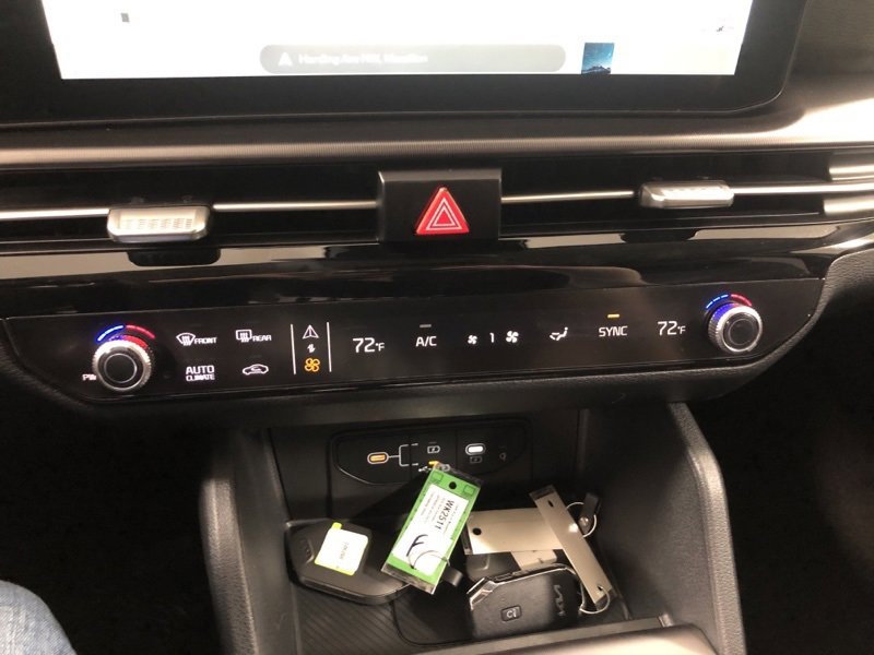 New 2026 Kia Sportage SX image 34