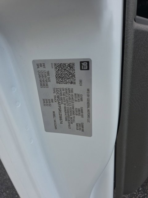 Used 2024 Chevrolet Express 2500 w/ Driver Convenience Package image 22