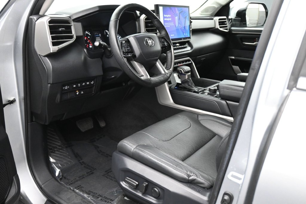 Used 2022 Toyota Tundra Limited AWD/4WD image 2