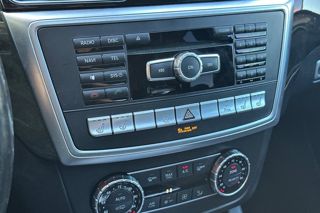 Used 2016 Mercedes-Benz GL 550 4MATIC image 24