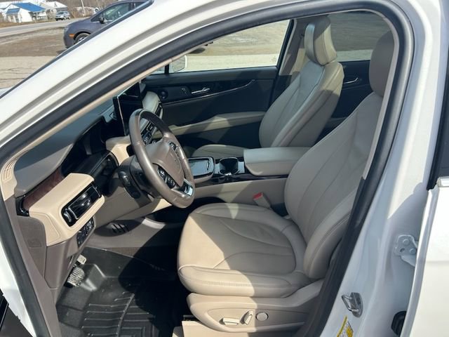 Used 2021 Lincoln Nautilus Reserve image 12