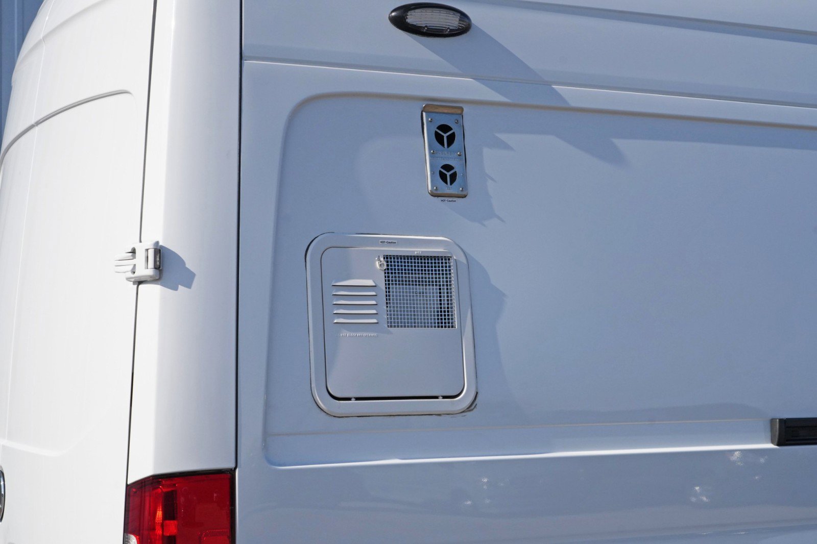 Used 2023 Mercedes-Benz Sprinter 3500 w/ Acoustic Package image 57