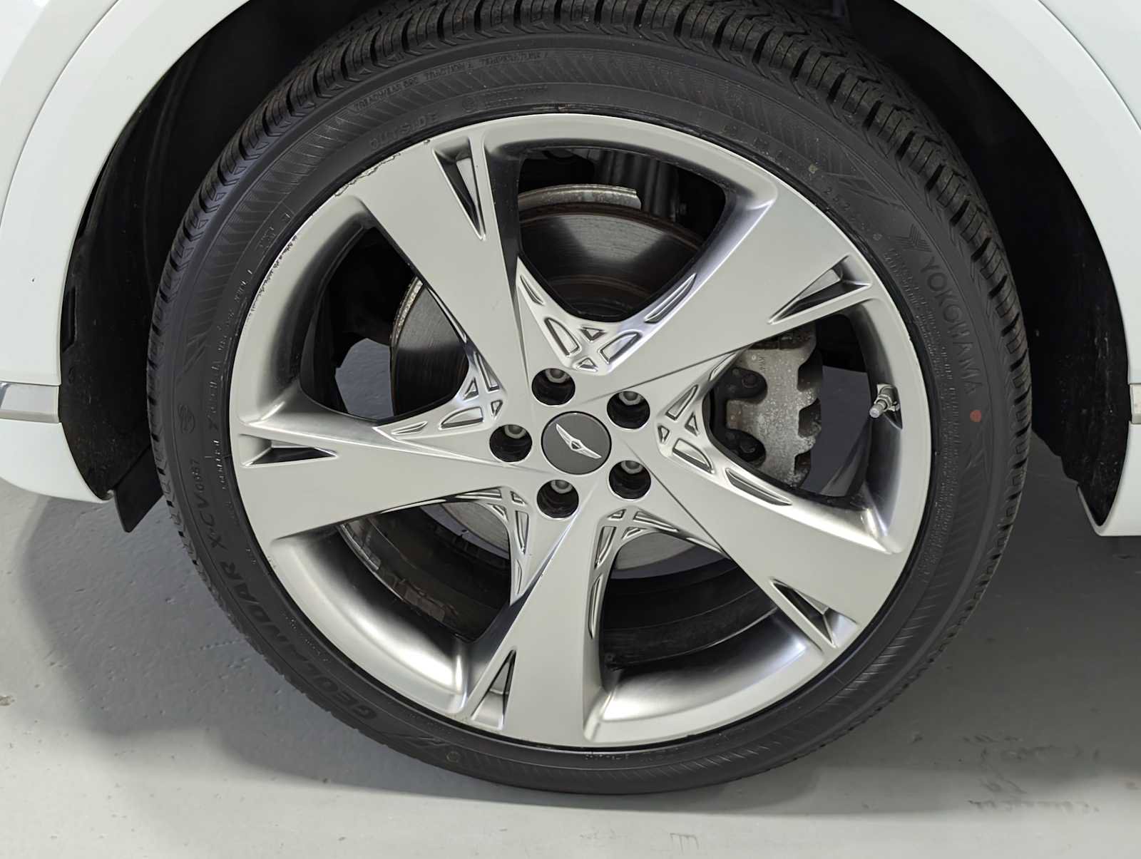 Used 2021 Genesis GV80 2.5T w/ Prestige Package 04 AWD/4WD image 3