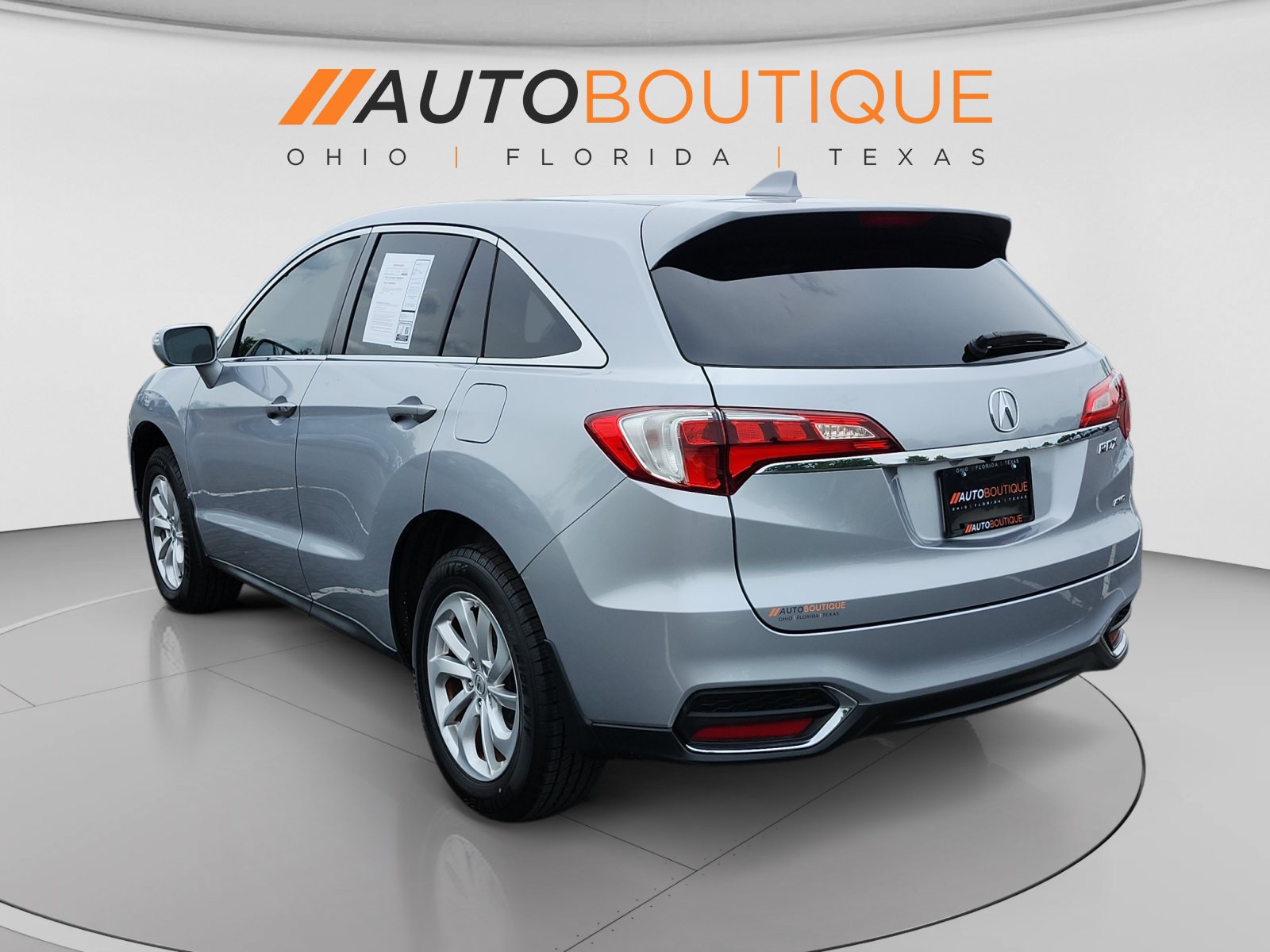 Used 2017 Acura RDX AWD image 3