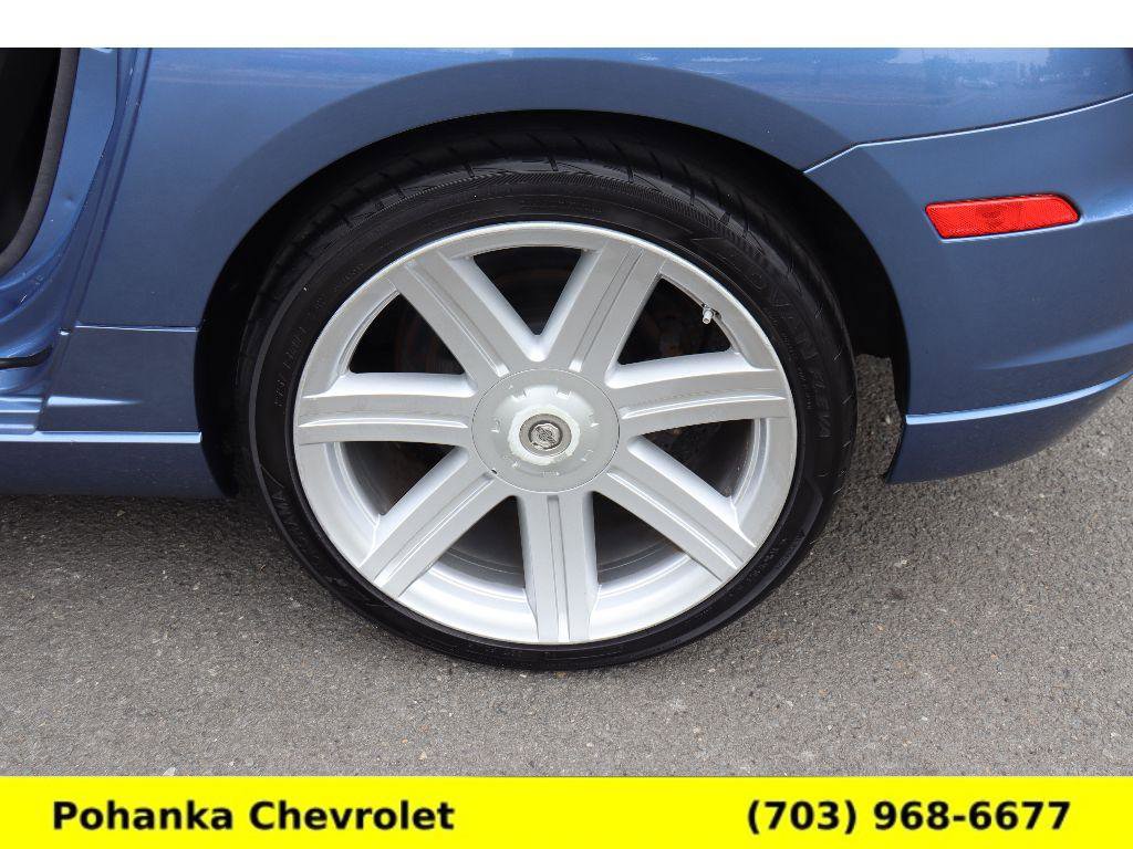 Used 2006 Chrysler Crossfire Limited image 25
