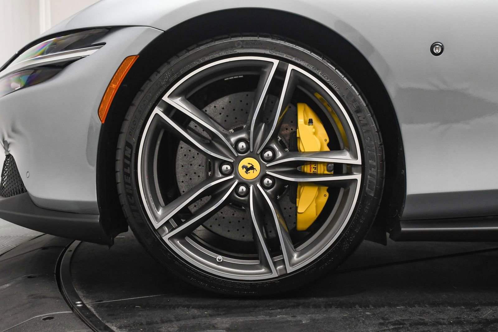 Certified 2023 Ferrari Roma image 34