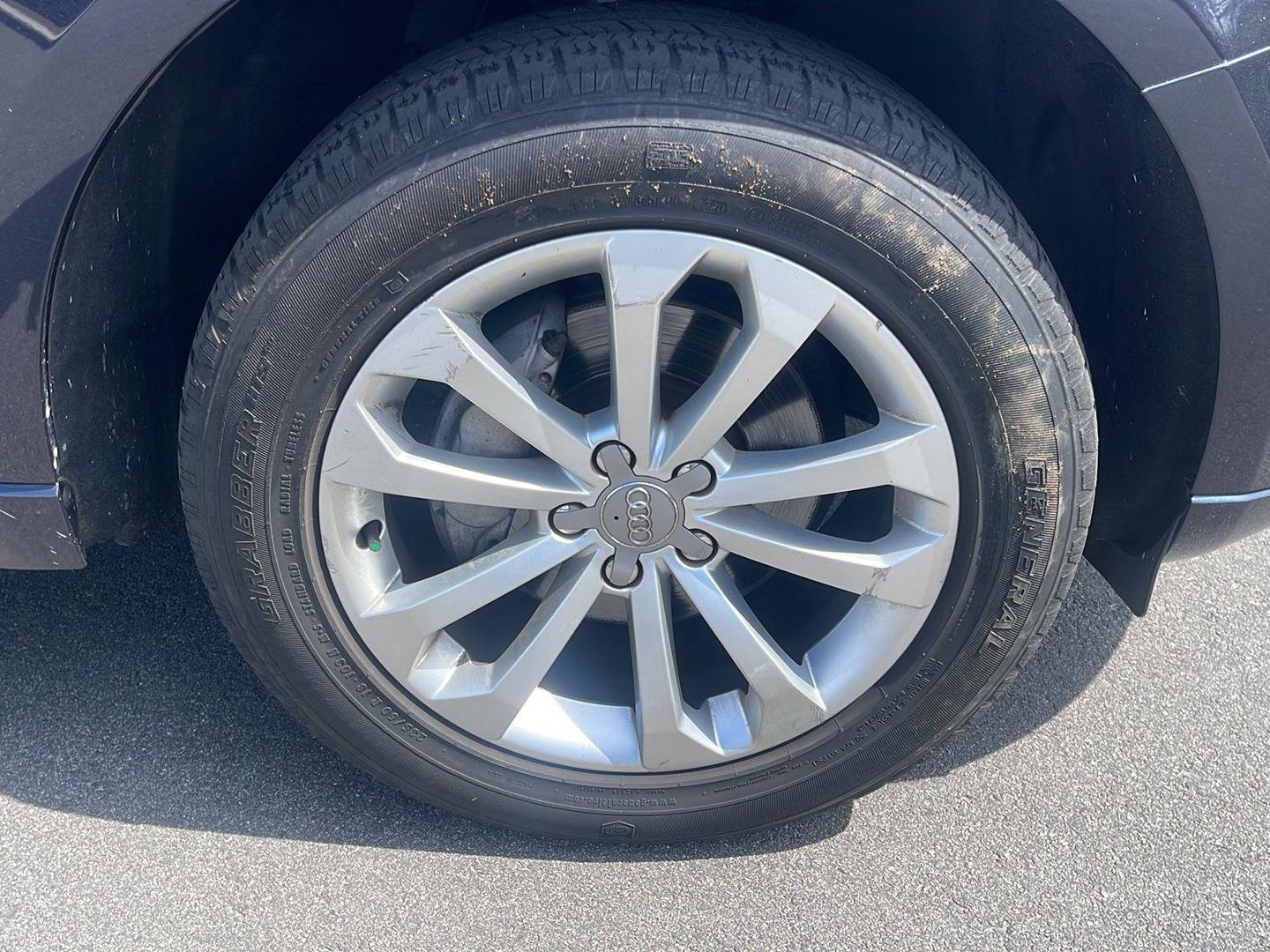 Used 2017 Audi Q5 2.0T Premium w/ Audi MMI Navigation Plus image 9