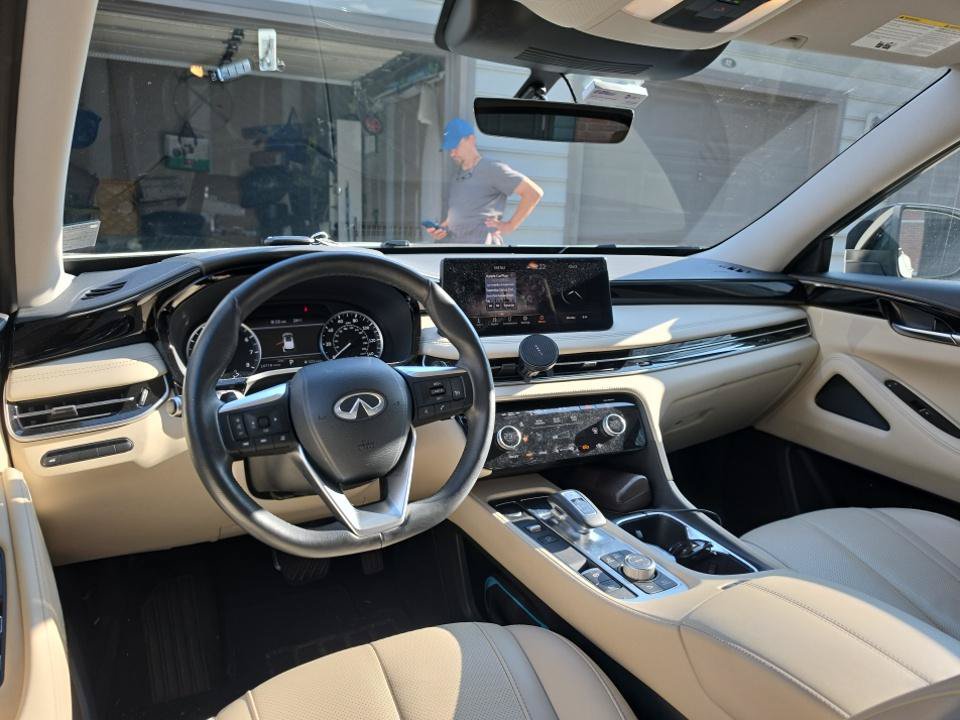 Used 2023 INFINITI QX60 Pure AWD/4WD image 6