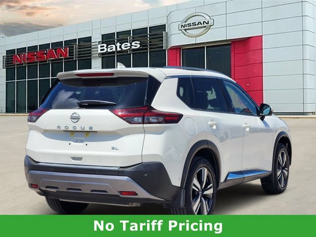 Used 2023 Nissan Rogue SL w/ SL Premium Package FWD image 4