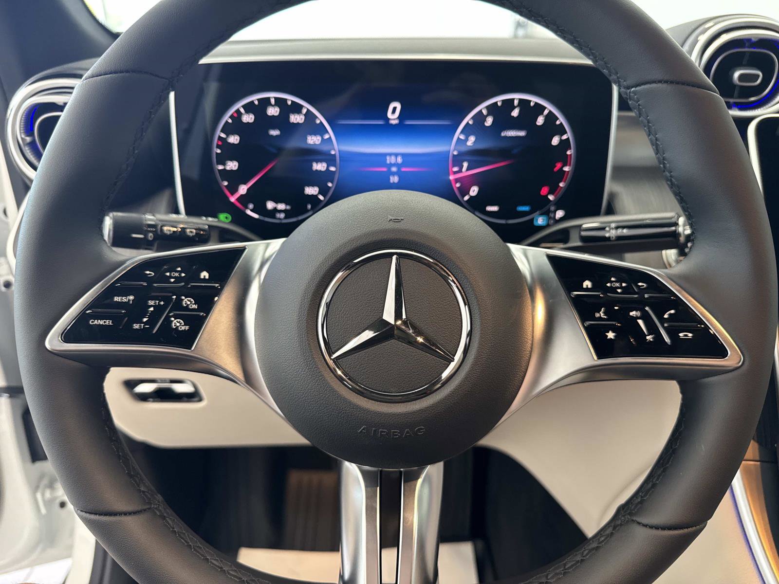 New 2026 Mercedes-Benz GLC 300 image 28