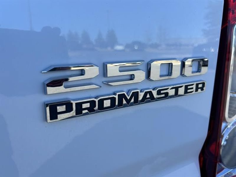 New 2026 RAM ProMaster 2500 w/ Quick Order Package 22G SLT FWD image 6