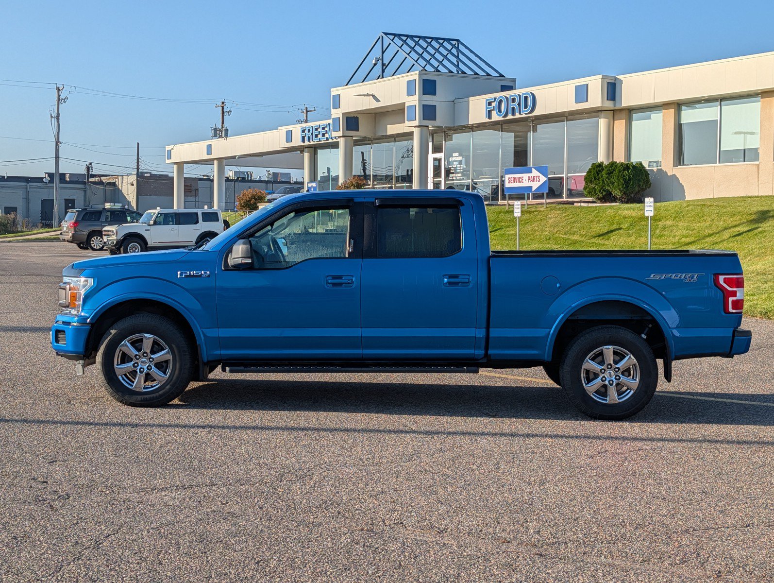 Used 2020 Ford F150 XLT w/ Equipment Group 302A Luxury AWD/4WD image 2