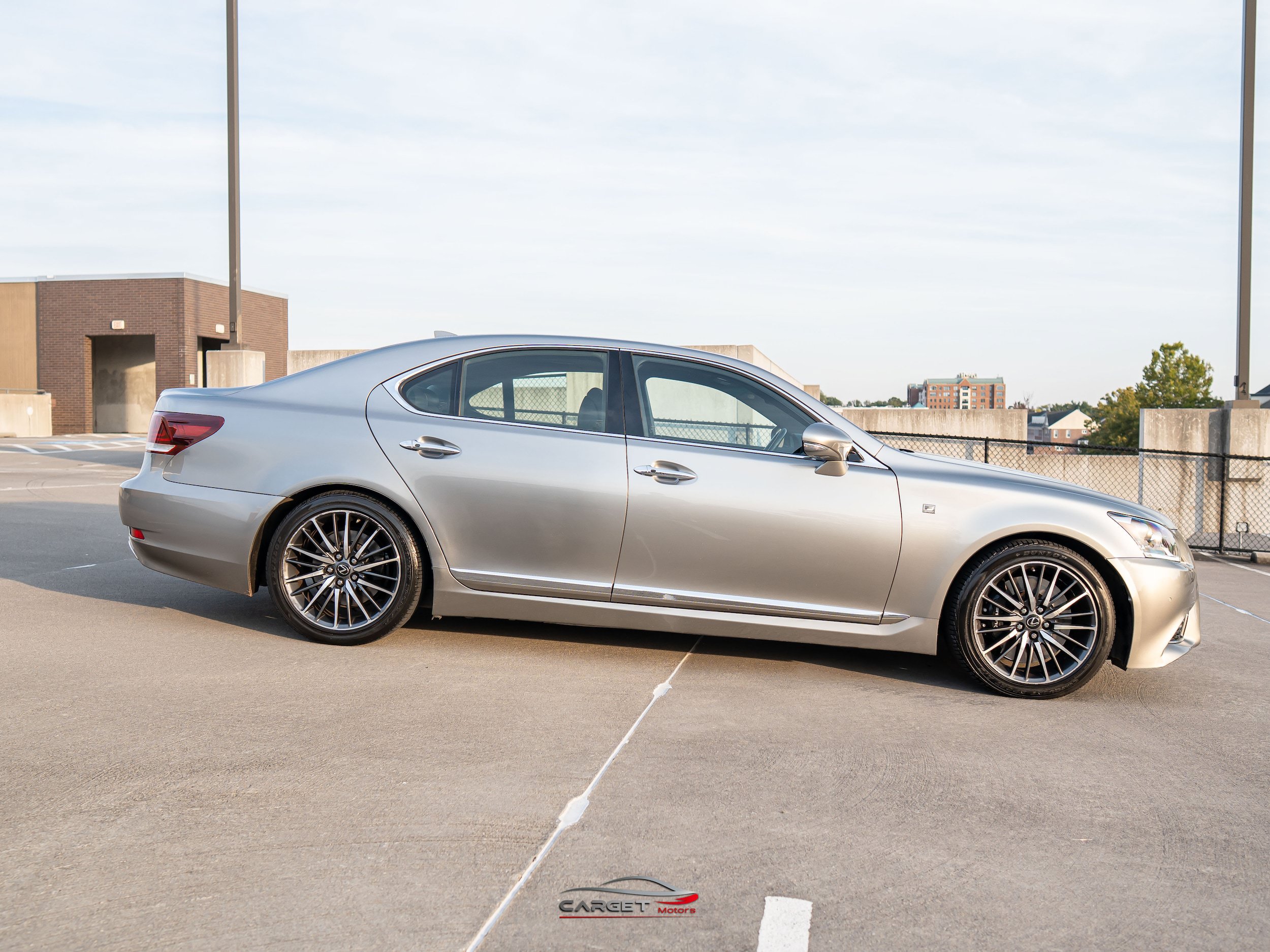 Used 2017 Lexus LS 460 F Sport RWD image 8